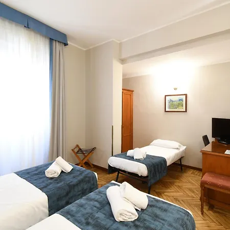 Ξενοδοχείο Cavour 3*