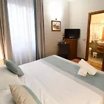 Cavour 3*