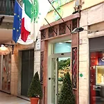 Cavour Szálloda 3*