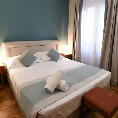 Cavour 3* ראפאלו