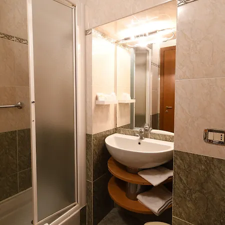 Cavour Hotel